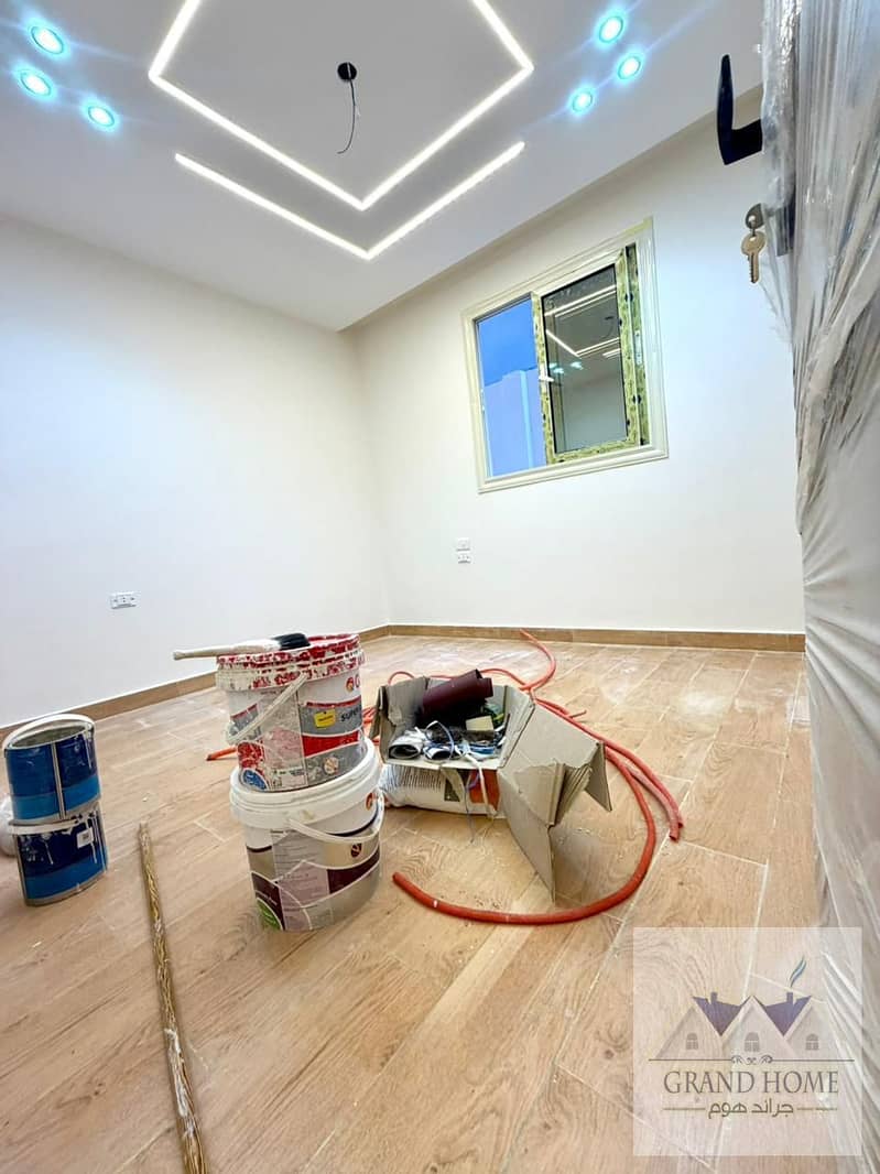 14 db87b3e0-c4f4-4ac1-bf0a-429b3ff7d253. jpg