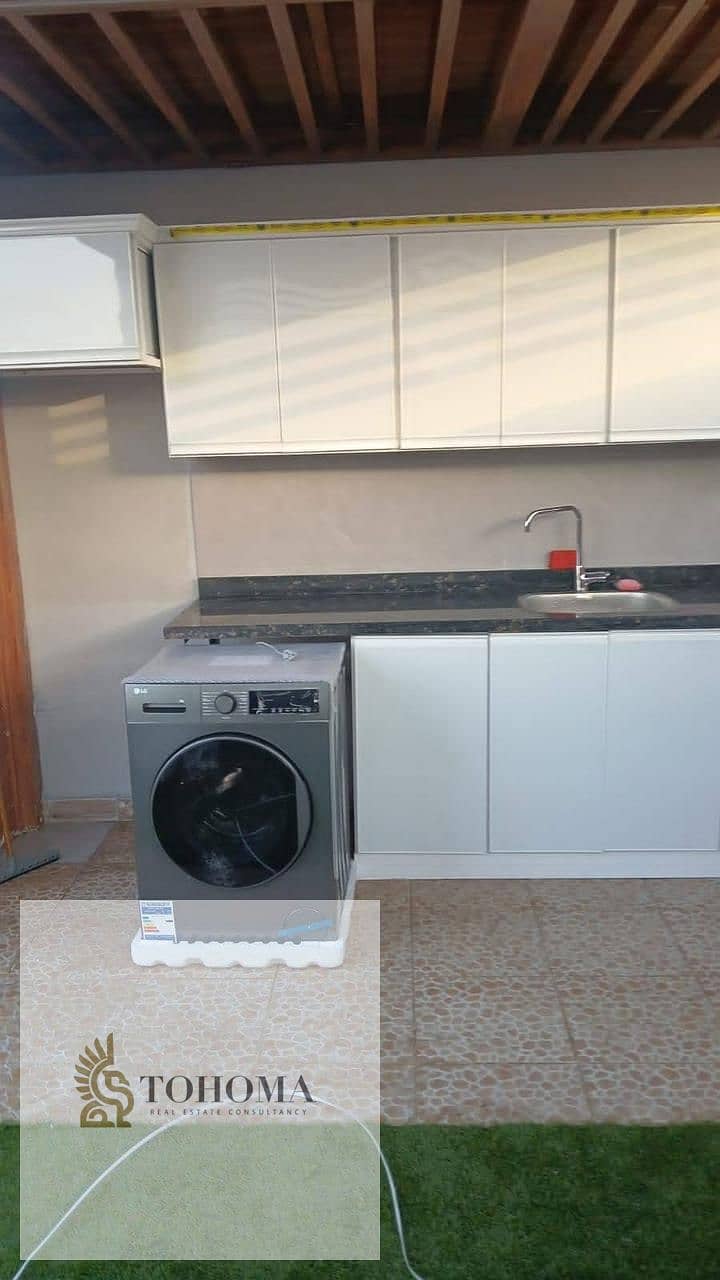 5 9cb7bd1b-7b32-4e0e-a1c1-5ec5a4020483. jpg