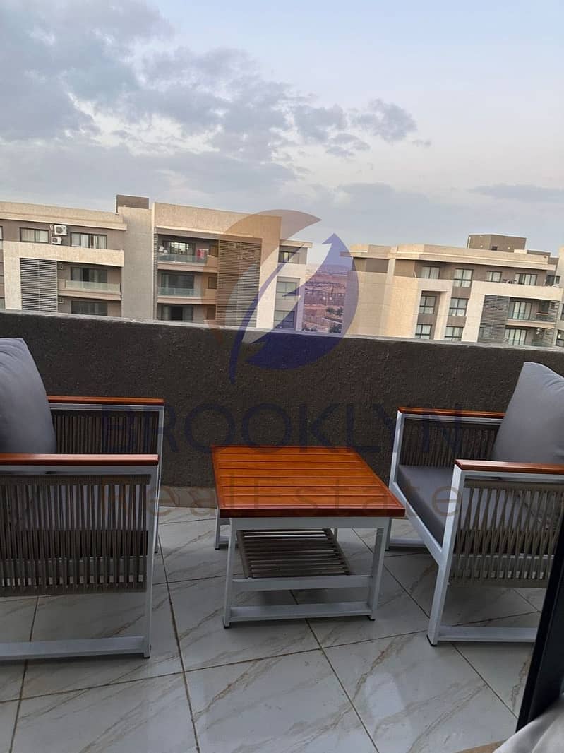 12 f0aa0787-c4c3-4fe4-90f0-4feca7fed616. jpeg