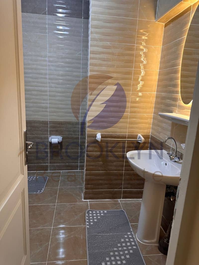 15 a9db8222-40ee-4bd7-8cc1-6e496eac40fa. jpeg