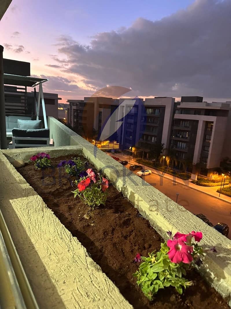 18 77a857f3-baf2-45d8-a201-731800a8a4a3. jpeg