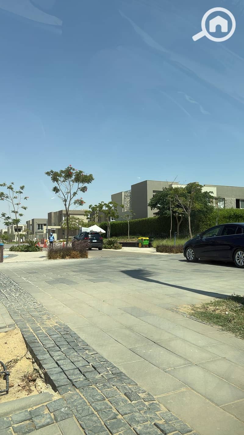 7 WhatsApp Image 2025-08-25 at 14.28. 58_af8ab6be. jpg