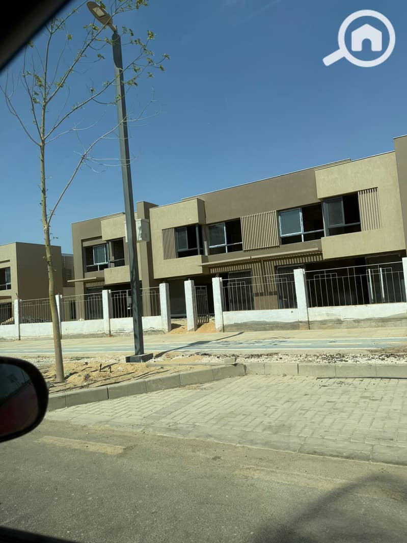 16 WhatsApp Image 2025-08-25 at 15.20. 20_797adbf6. jpg