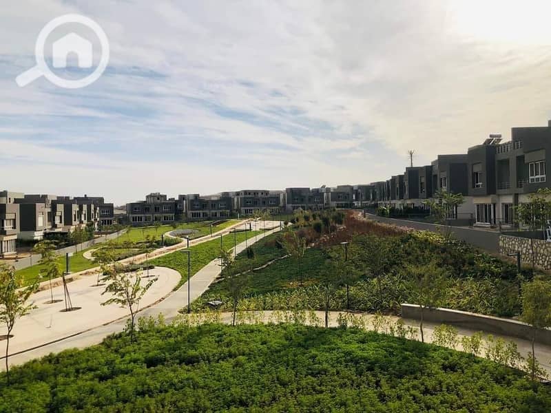 6 458515783_1909237516221792_7827152390565223217_n. jpg