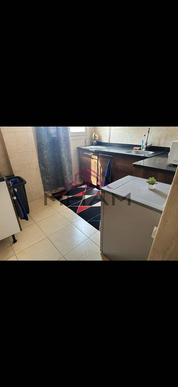 6 photo_5902098046638558117_y. jpg