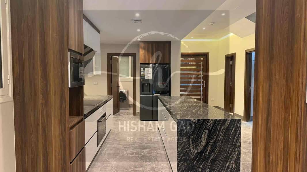 9 c1ad3439-01a8-4775-b5a0-3ded08d30bab. jpg