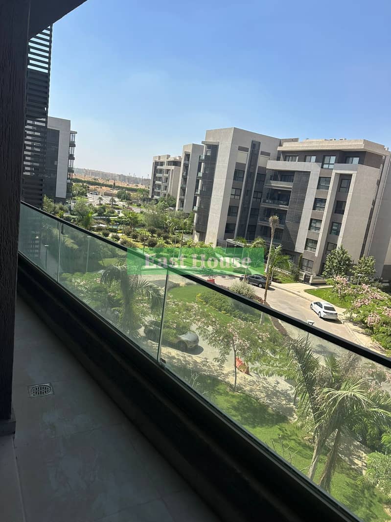 4 WhatsApp Image 2025-12-14 at 14.57. 14 (3). jpeg