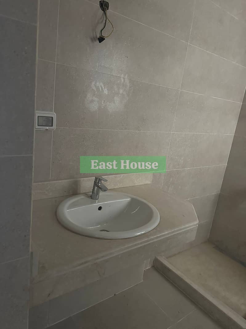 24 WhatsApp Image 2025-12-14 at 14.57. 15. jpeg