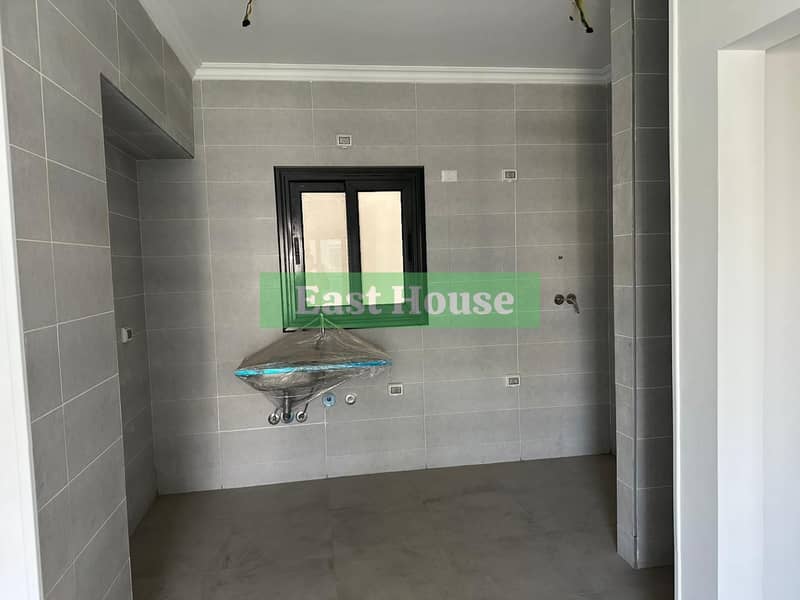 25 WhatsApp Image 2025-12-14 at 14.57. 16 (1). jpeg