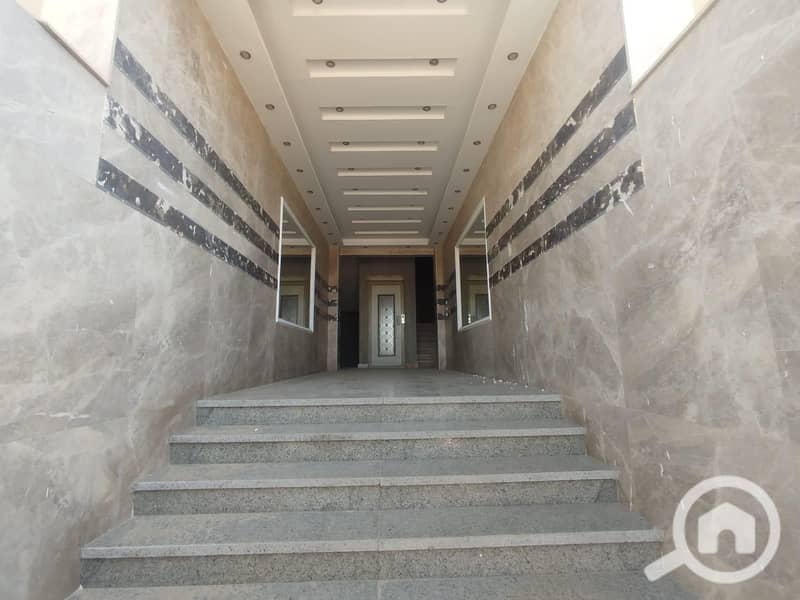 5 cca31cca-e068-4a33-a70b-9c8f84c4b27c. jpg