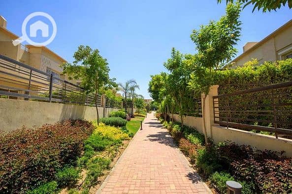 6 406583508_877527600443372_3273341199443134304_n. jpg