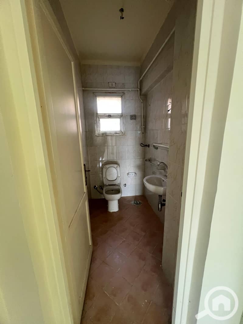 7 2be67be9-c38d-4e49-8955-eef2d8028814. jpeg