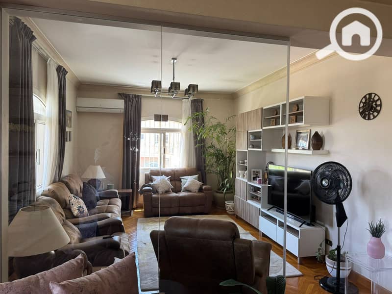 4 8222b6ee-0c51-49d4-9dff-5ac6fddd3d96. jpg