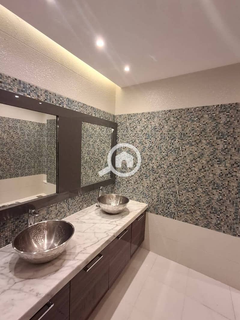 3 87f28341-f58c-4218-b65d-017b451b0549. jpg