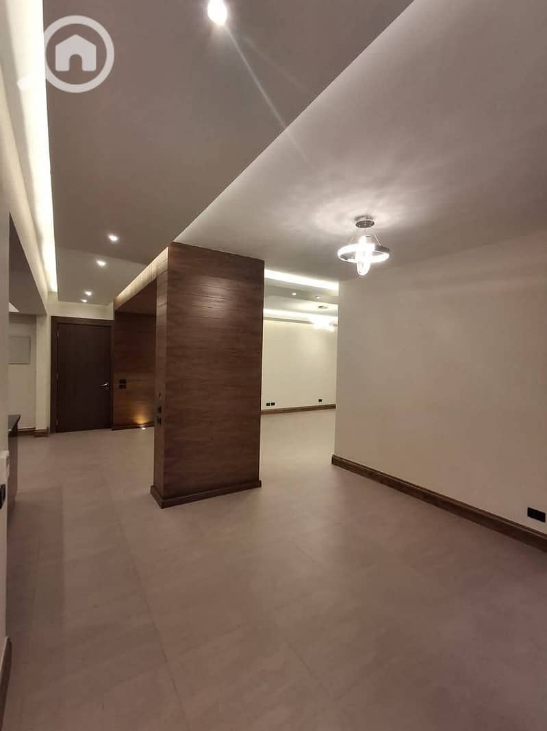 8 0ffc8017-7274-460b-a87d-c508b6cb655b. jpg