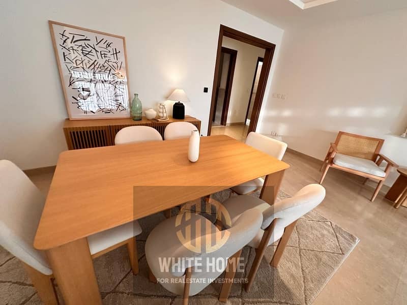 12 9961be5d-ab79-436e-8667-c06d3d8da2e9. jpeg