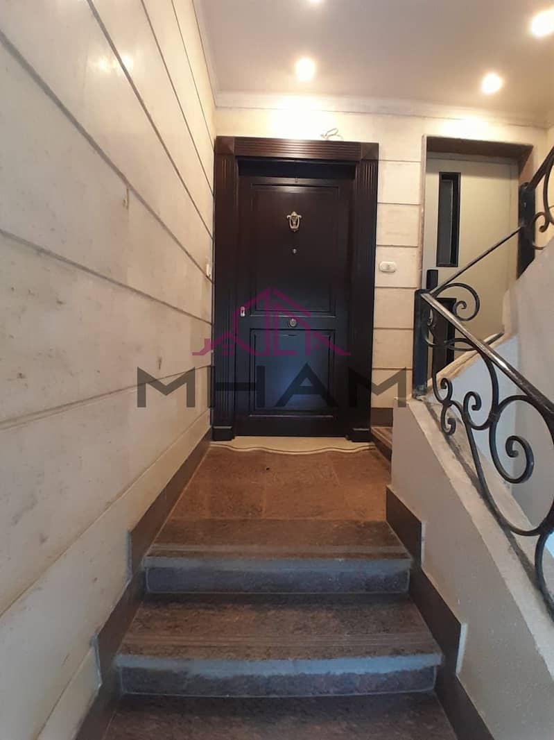 7 photo_5902514074350718027_y. jpg