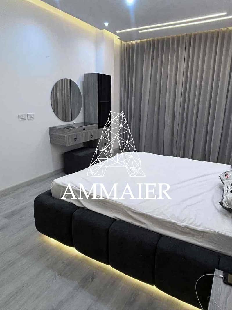 13 c70b2559-99f0-41e5-82e7-9d7c4057c53a. jpg