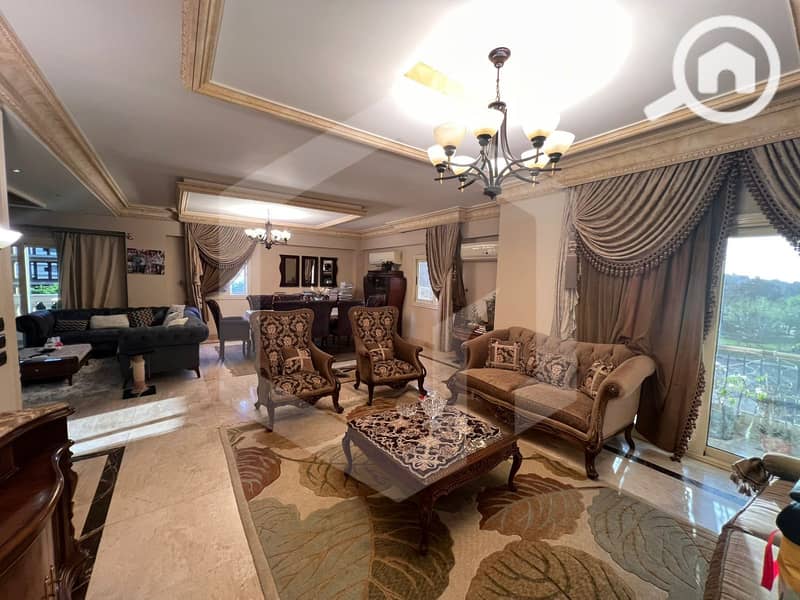 5 Beverly Hills 5. jpg