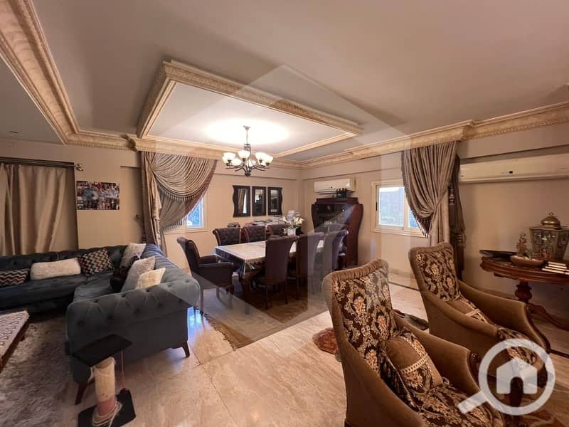 6 Beverly Hills 6. jpg