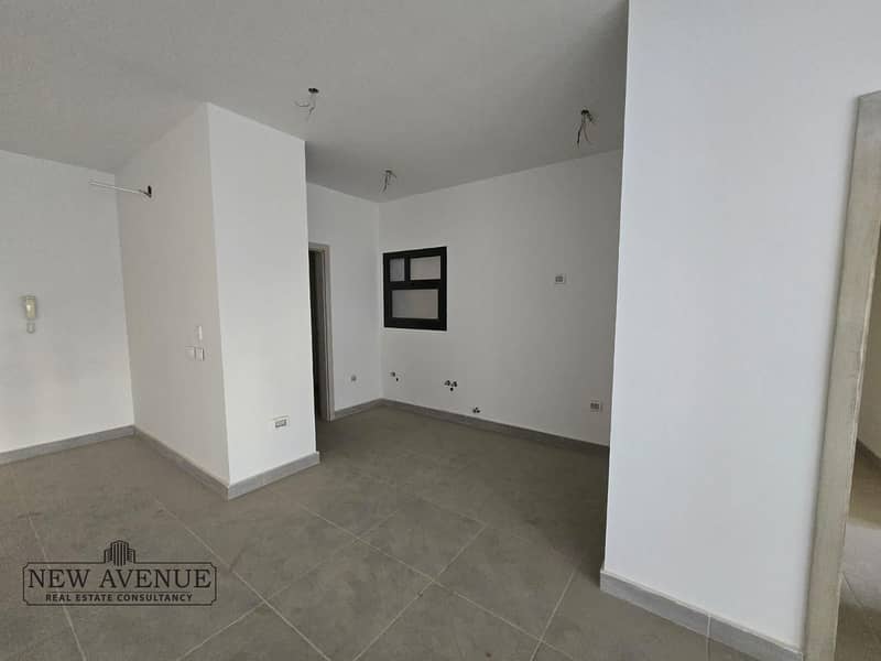 6 WhatsApp Image 2025-12-11 at 11.19. 16_7dc94d5d. jpg