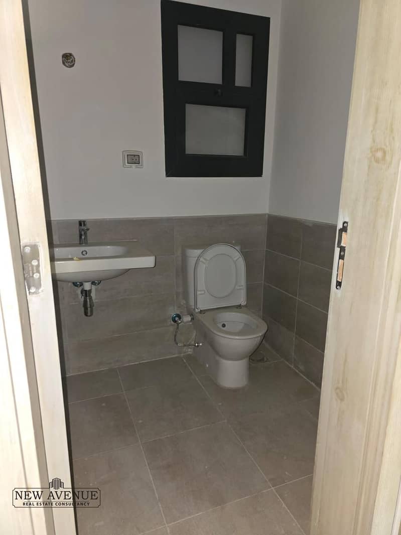 10 WhatsApp Image 2025-12-11 at 11.19. 18_611779ff. jpg