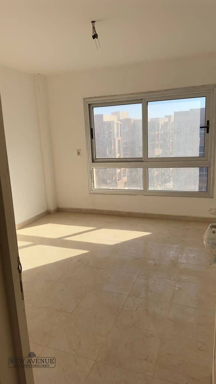 6 WhatsApp Image 2025-12-14 at 10.25. 40_020ecccf. jpg