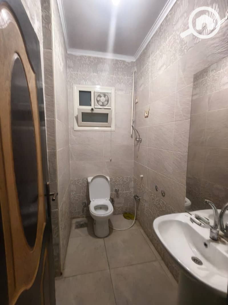 16 WhatsApp Image 2025-12-12 at 11.54. 45 PM. jpeg