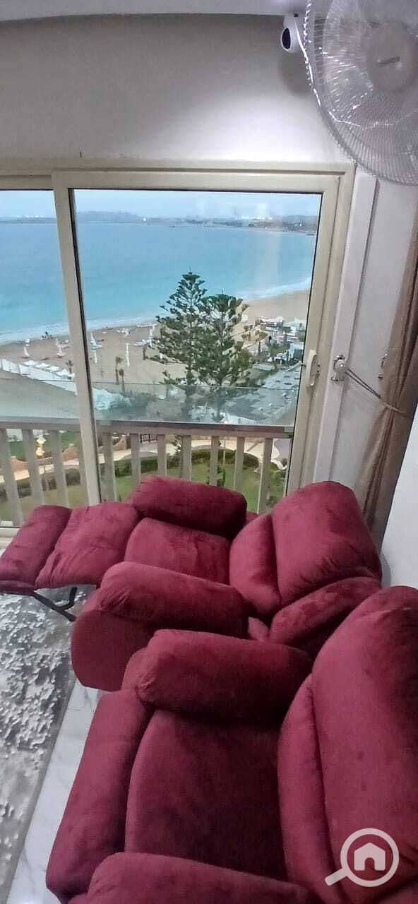 10 WhatsApp Image 2025-04-26 at 16.32. 35. jpeg