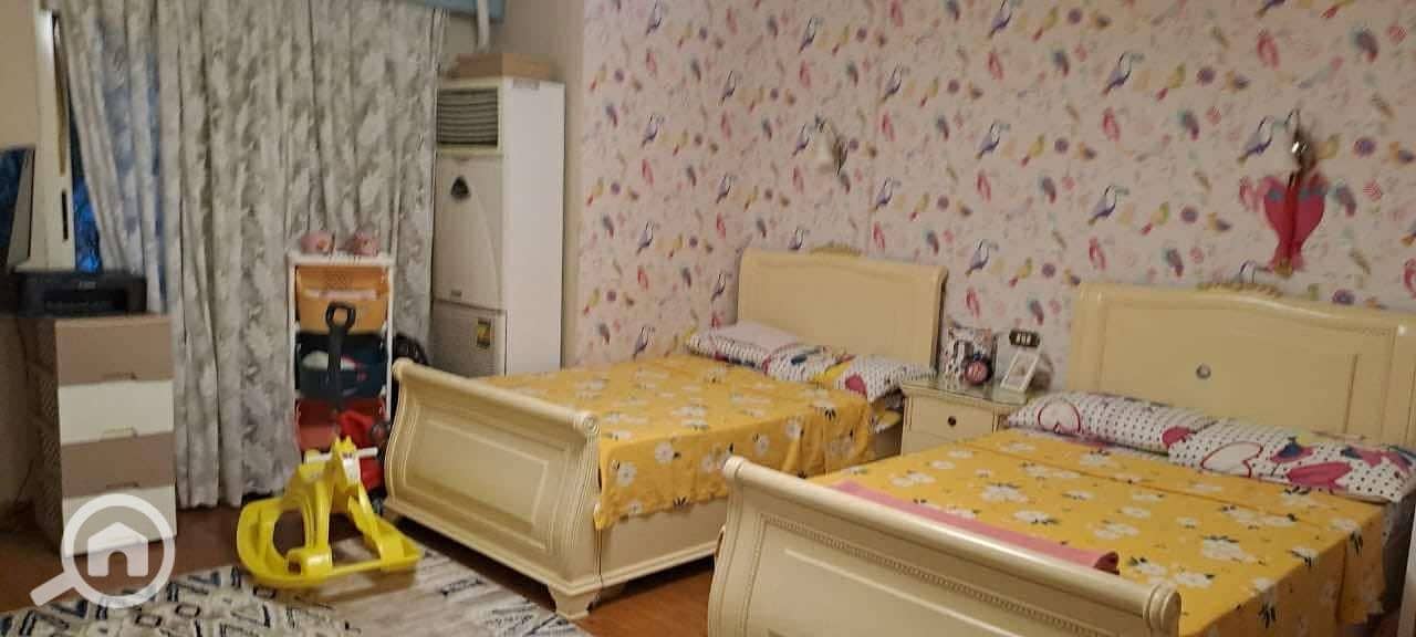 4 77ad45e1-5413-491f-8a31-cfe82d4f69d0. jpeg