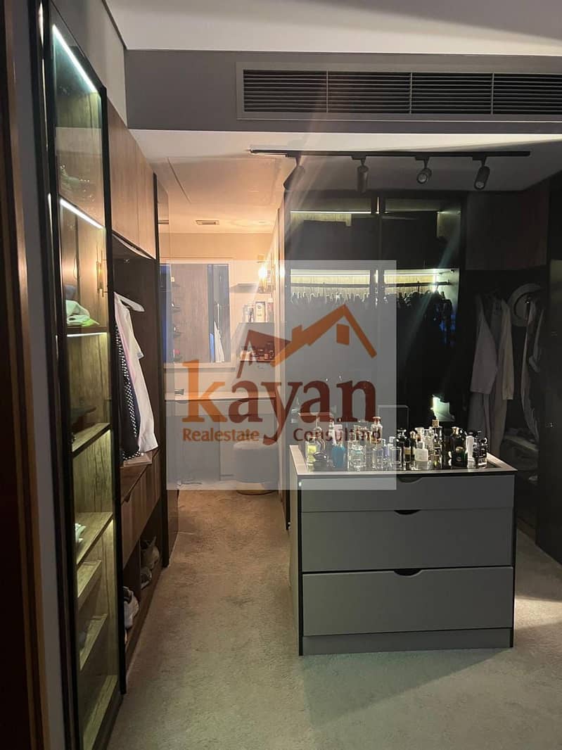 13 999d8f0d-8a6b-4c24-b996-f2f730e1ff8e. jpg