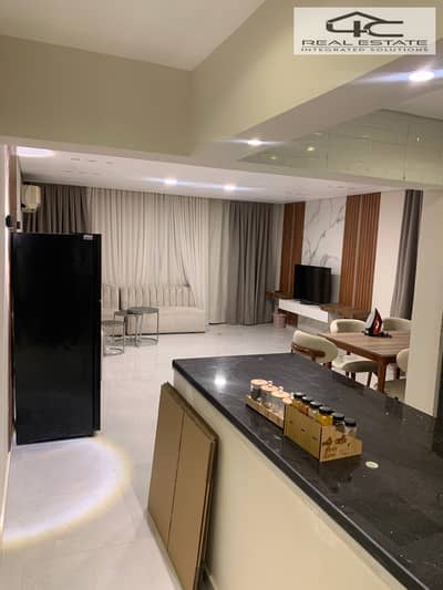 3 Bedroom Penthouse for Sale in New Cairo, Cairo - WhatsApp Image 2025-12-14 at 13.14. 02. jpeg 3 Bedroom Penthouse for Sale in New Cairo, Cairo - WhatsApp Image 2025-12-14 at 13.14. 02. jpeg