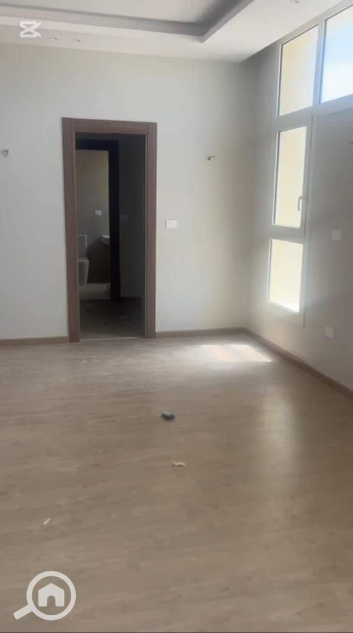 7 WhatsApp Image 2025-11-10 at 2.05. 13 PM (3). jpeg