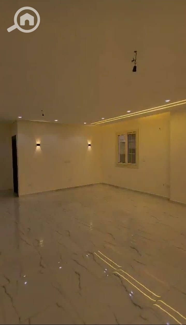 3 8e714fd3-4bf9-40fc-9f14-b256aa799172. jpeg