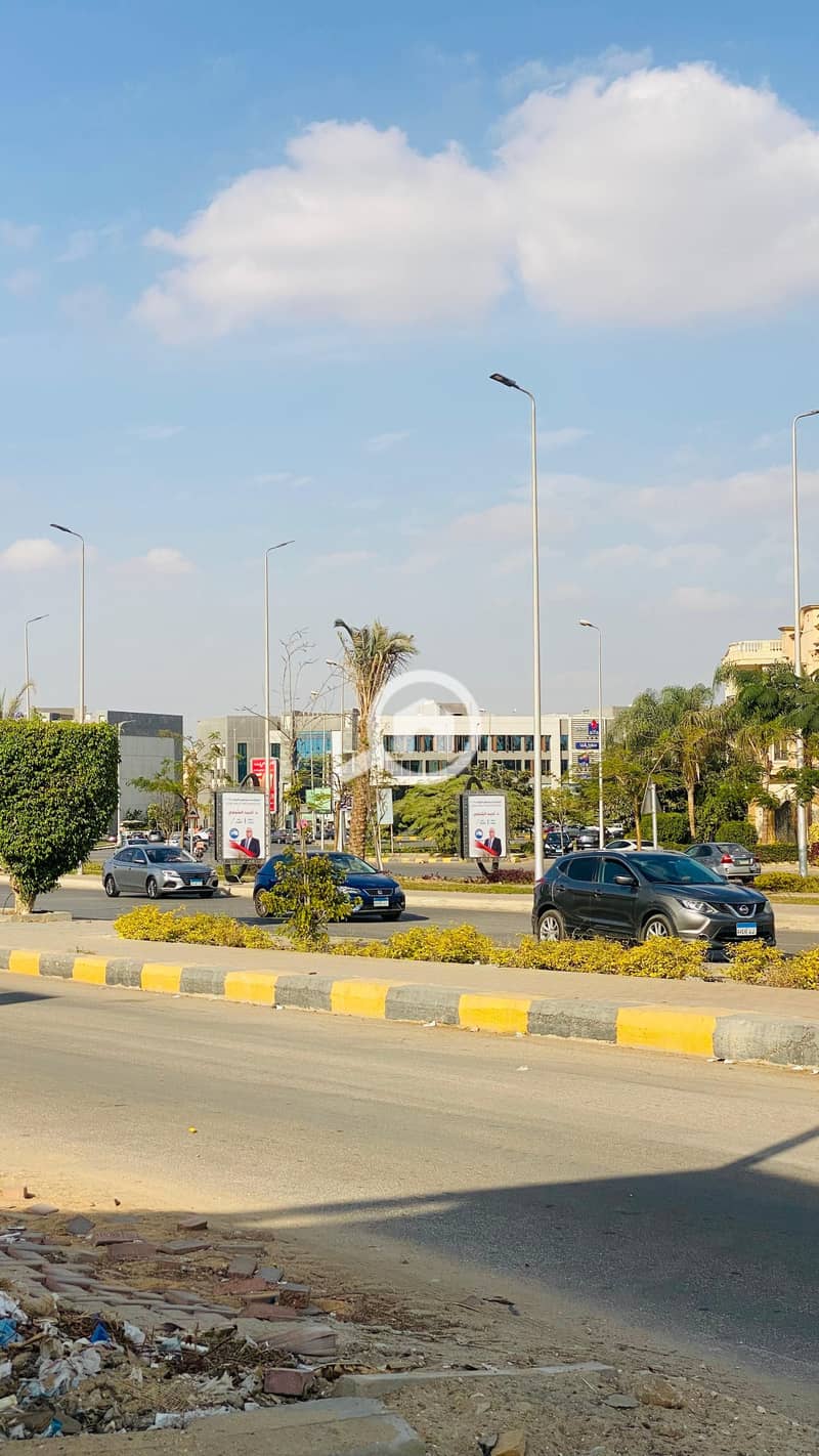 6 bc1112f0-0887-431c-8ff7-c9dadf4e59c7. jpg