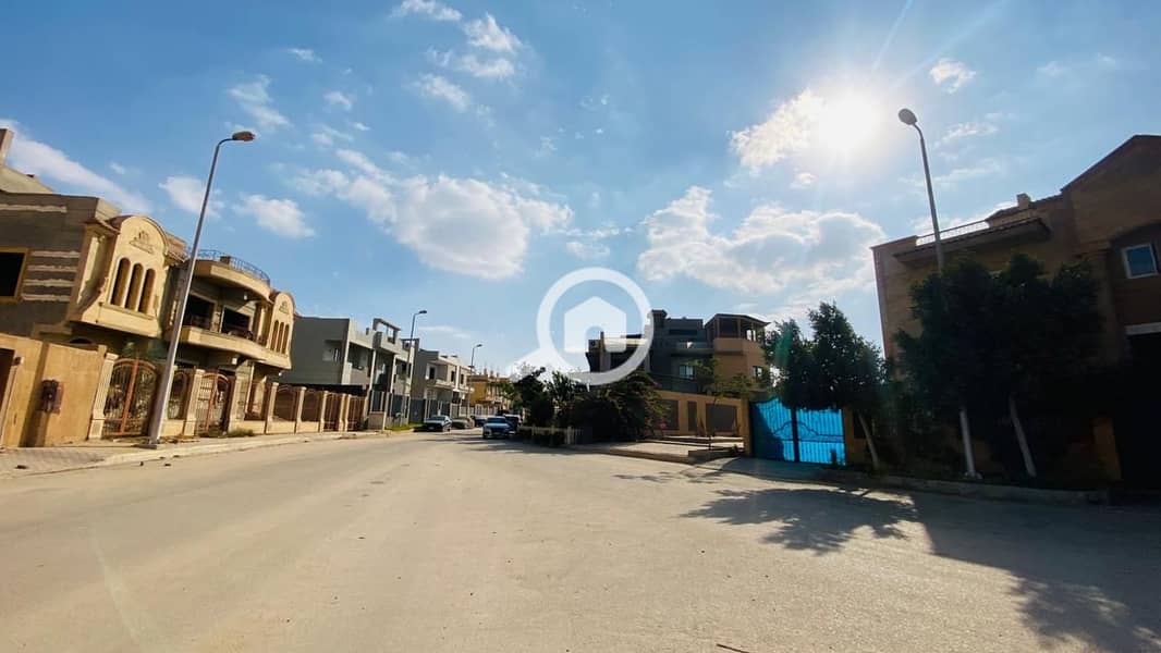 9 2885465f-65ba-4ee2-a871-f68e991b37a6. jpg