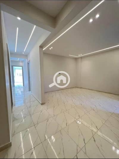 فلیٹ 3 غرف نوم للبيع في الإبراهيمية، الإسكندرية - 9bb4d2f2-00d4-4cb0-b3a4-2b44f670b31e. jpg