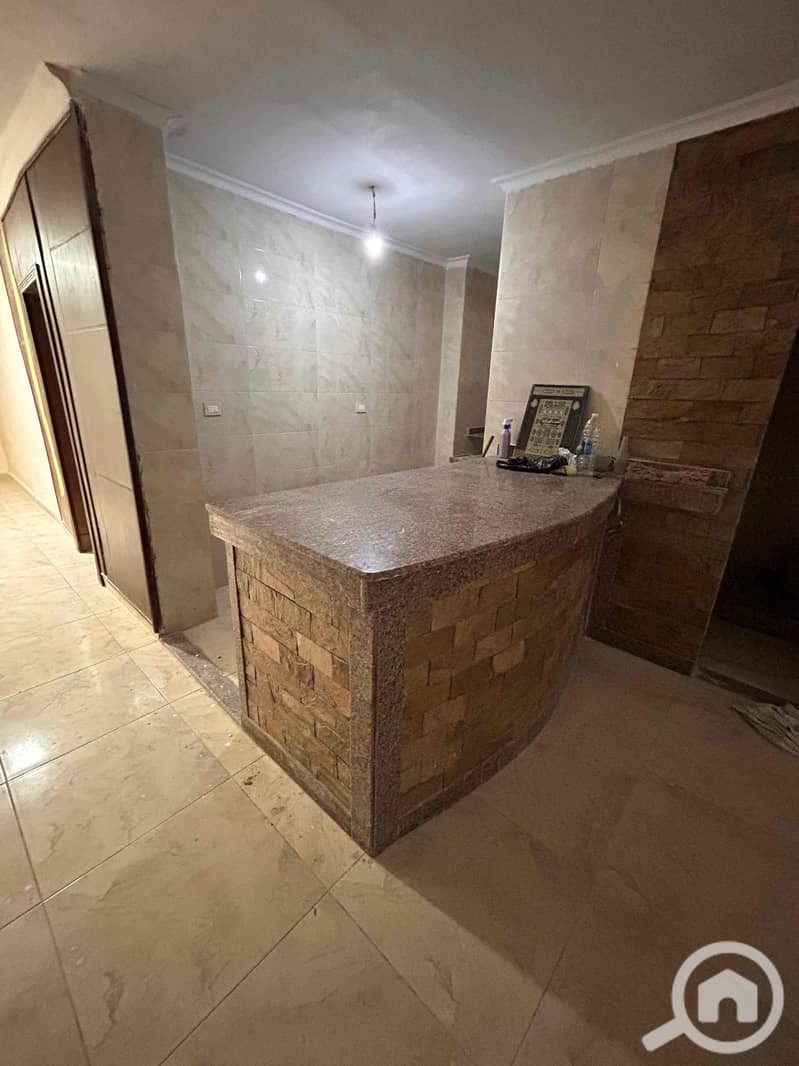 5 b1f8f6ea-a630-4a16-bae4-0e2a1c4b40cc. jpg