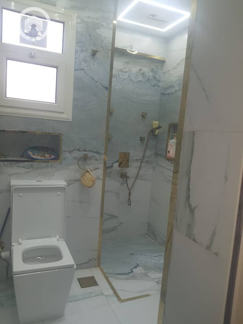 8 WhatsApp Image 2025-12-13 at 23.18. 09 (3). jpeg