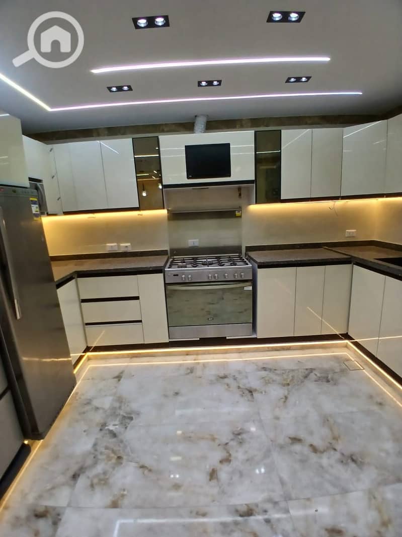 27 WhatsApp Image 2025-12-13 at 23.18. 05 (1). jpeg