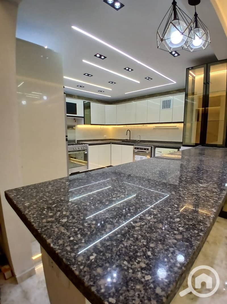 29 WhatsApp Image 2025-12-13 at 23.18. 04 (4). jpeg