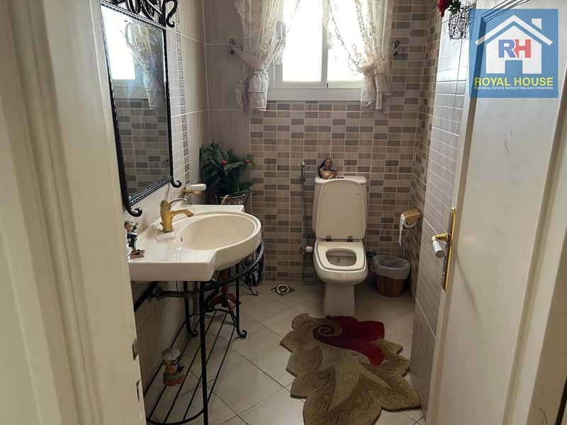 5 d7ea37ac-4d60-4586-87ac-a1a465179f5c. jpg