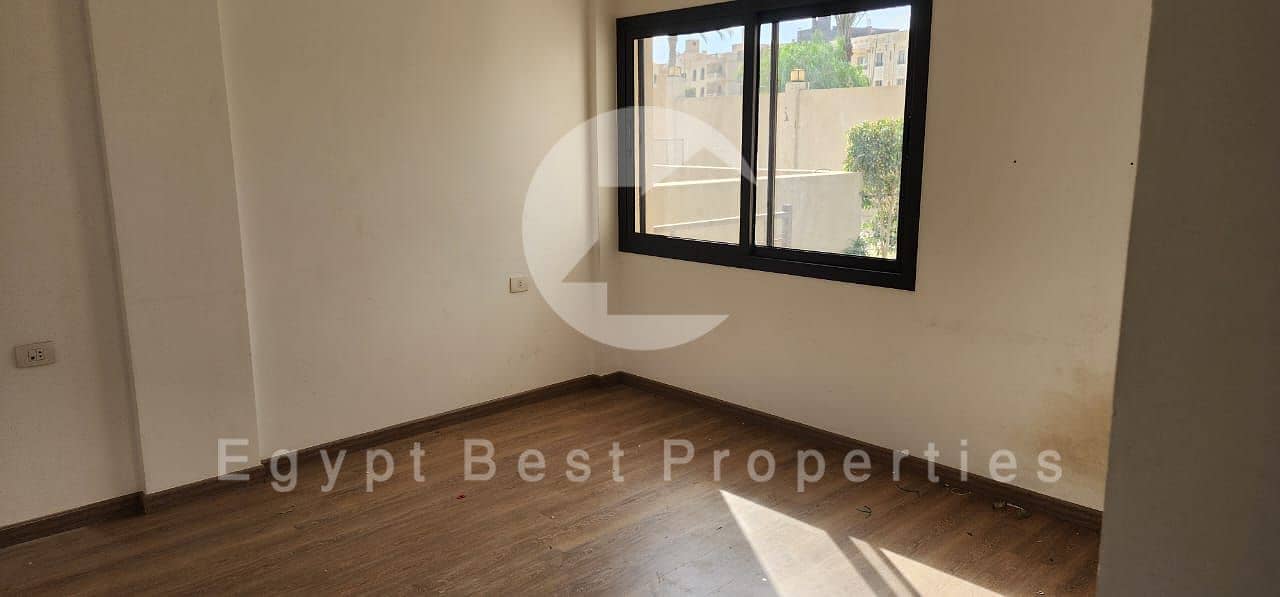 8 f779a86c-e7c6-444b-8ec4-43bcb39b406e. jpg