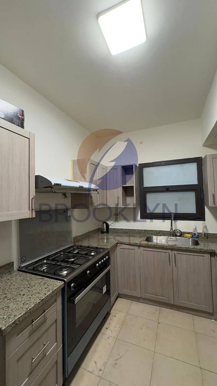 5 WhatsApp Image 2025-12-14 at 15.08. 07_3f56cc5d. jpg