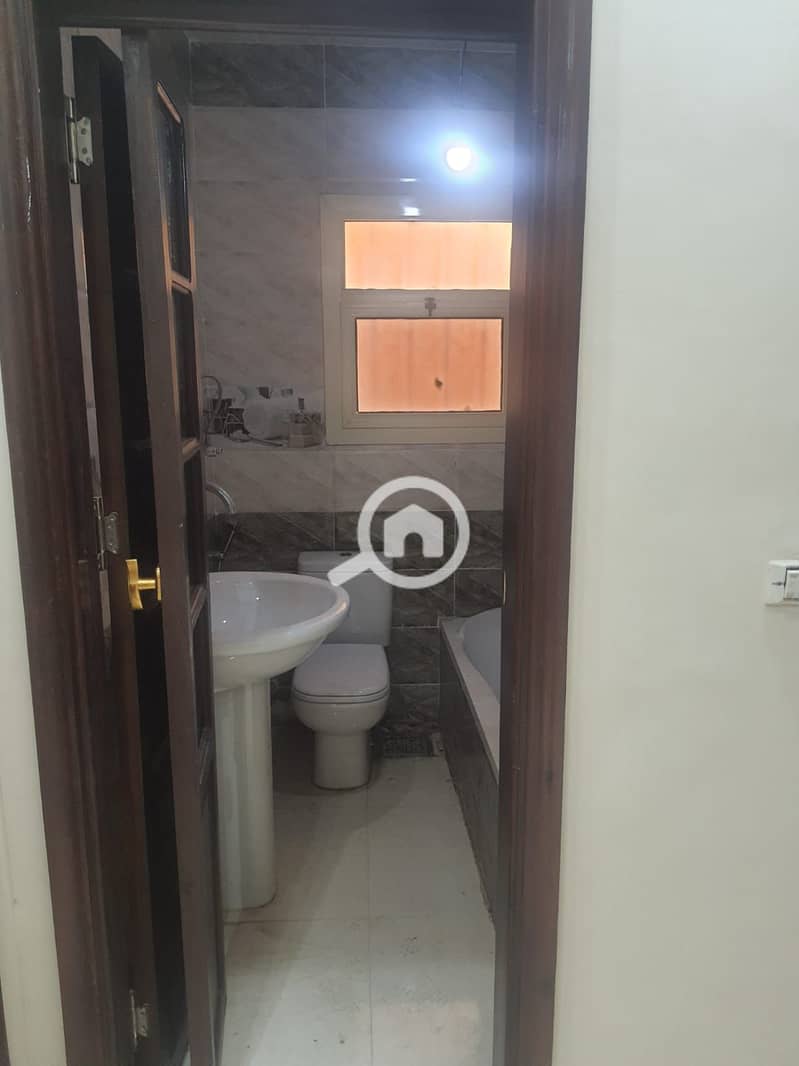 5 WhatsApp Image 2025-12-13 at 1.40. 29 PM (2). jpeg