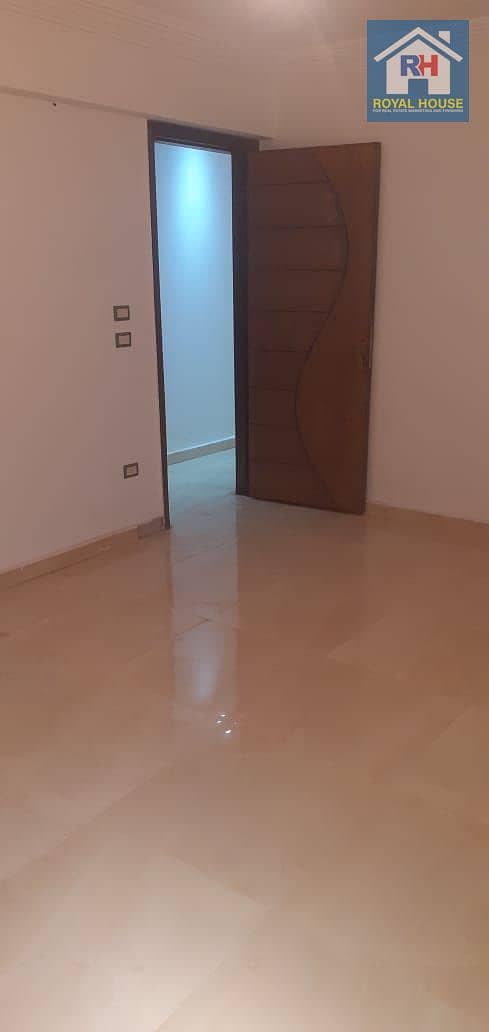 4 WhatsApp Image 2025-06-21 at 11.26. 41 PM (1). jpeg