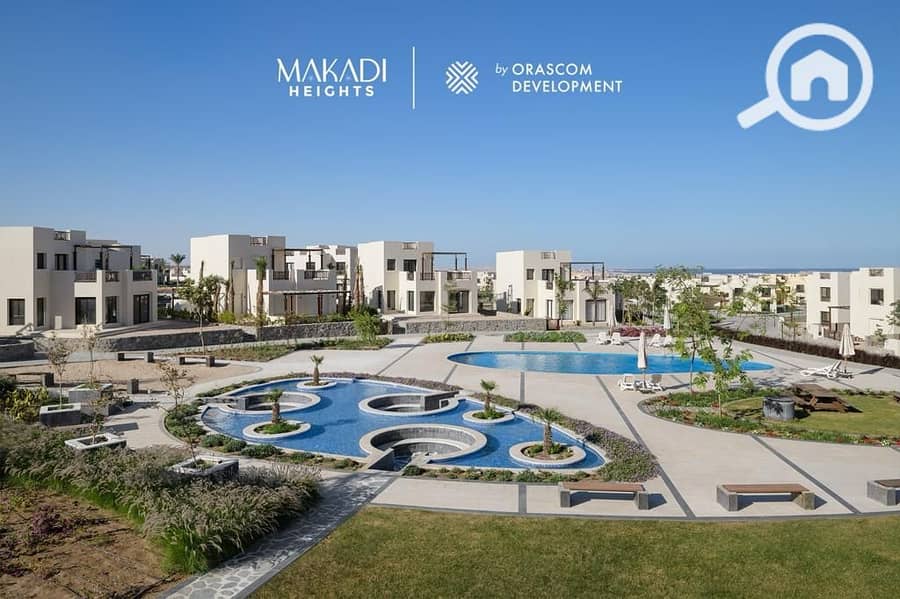 13 048d8a29-b6a0-4a7f-887a-bd6d0a625328. jpg