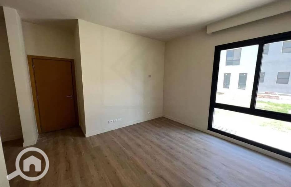 6 8245253-4fa5co_1400x900. jpg