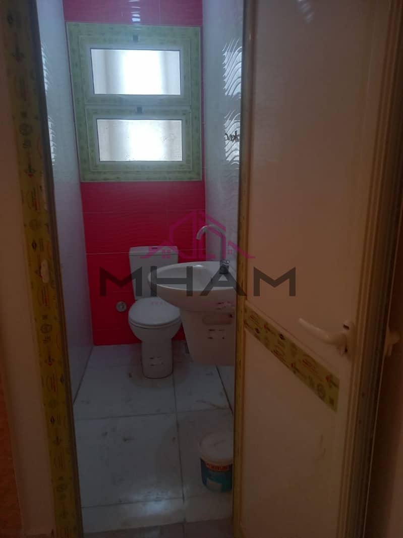 9 photo_5902417643744988068_y. jpg