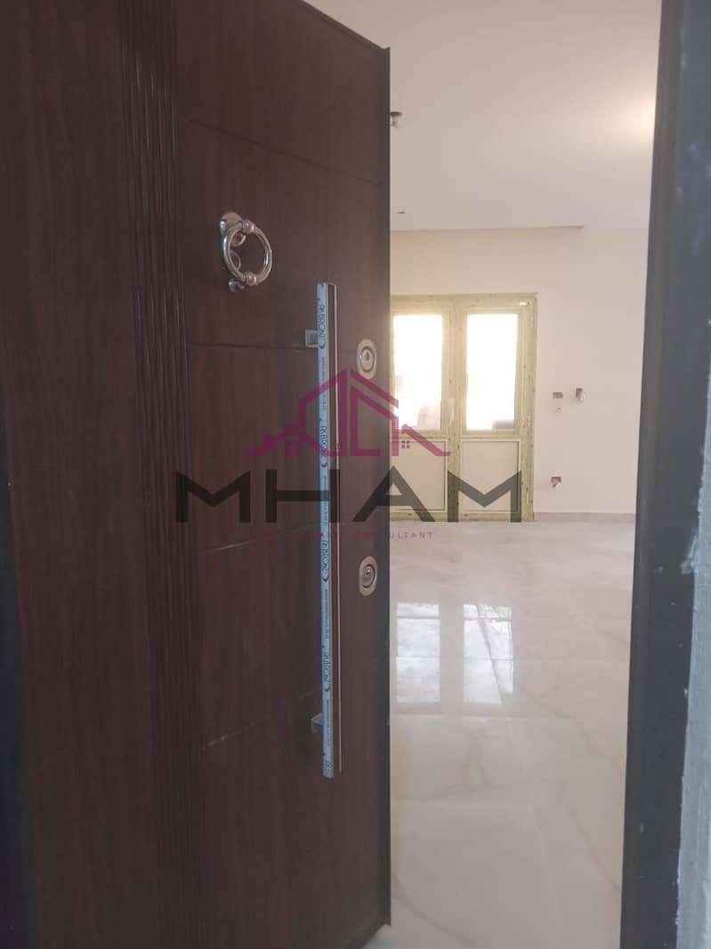 11 photo_5902417643744988070_y. jpg